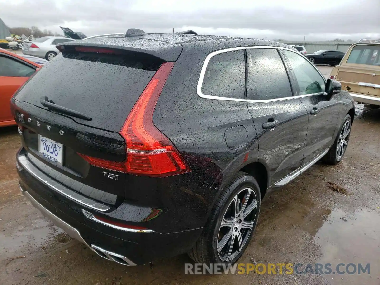 4 Photograph of a damaged car YV4102RL7M1770206 VOLVO XC60 2021