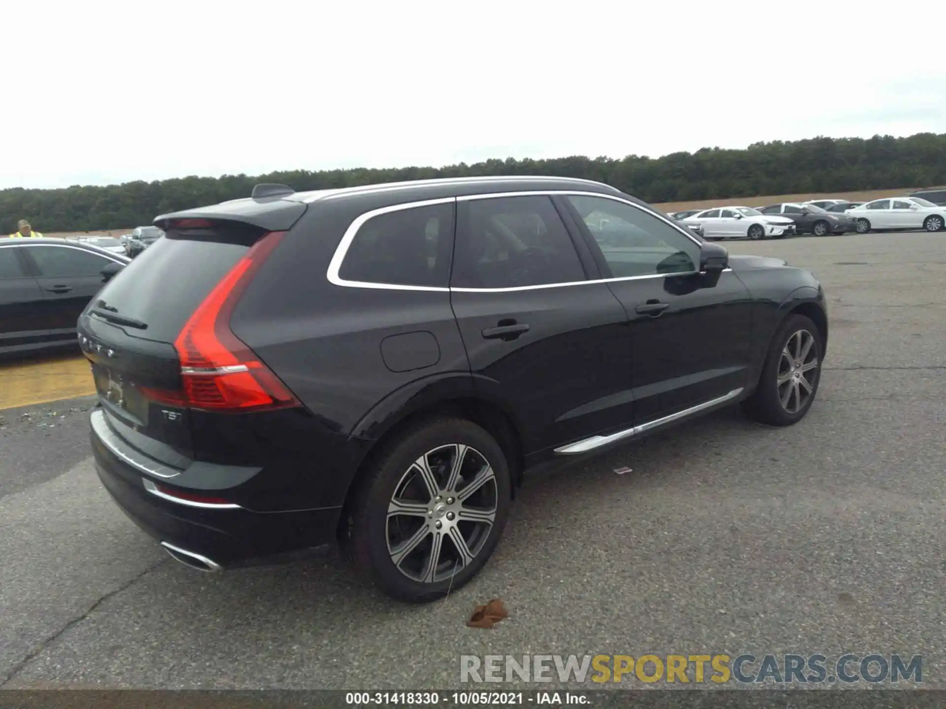 4 Photograph of a damaged car YV4102RL8M1689098 VOLVO XC60 2021