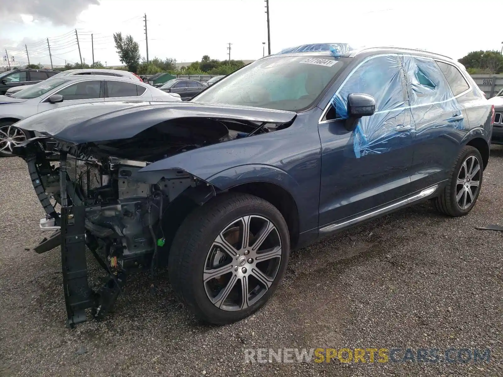 2 Photograph of a damaged car YV4102RL8M1709706 VOLVO XC60 2021