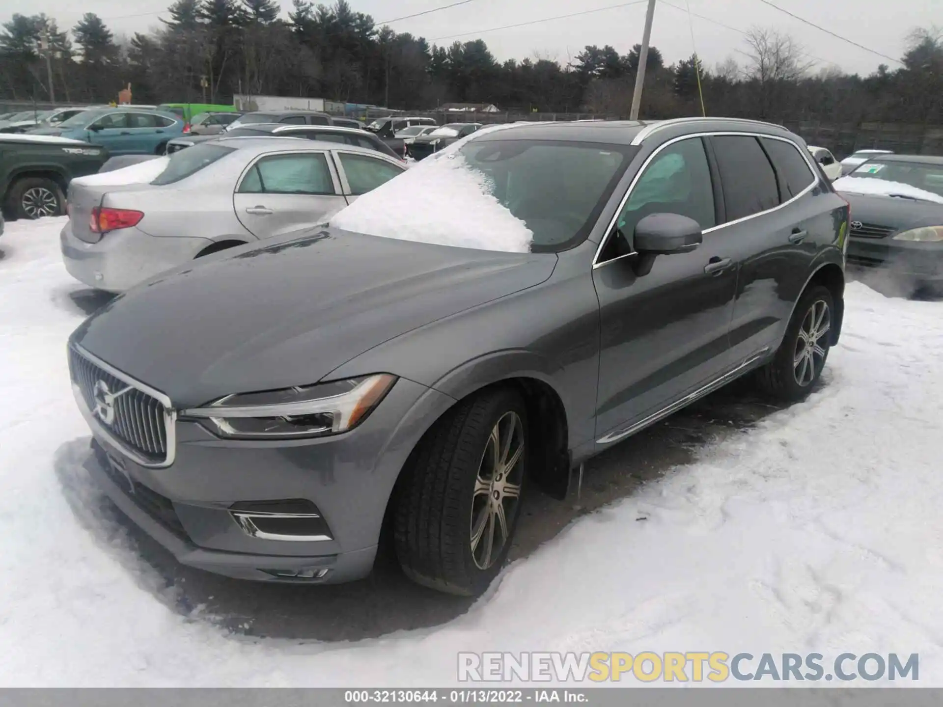 2 Photograph of a damaged car YV4102RL9M1684380 VOLVO XC60 2021