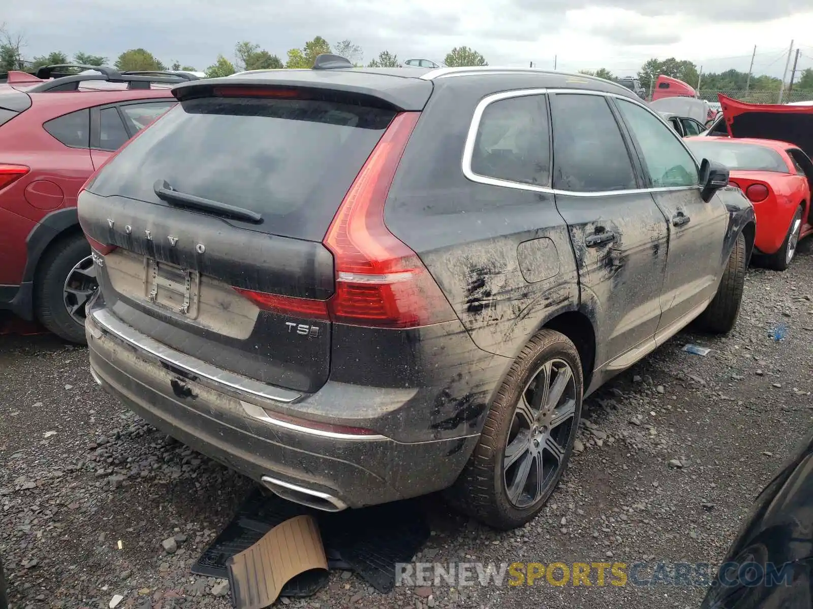 4 Photograph of a damaged car YV4102RLXM1684503 VOLVO XC60 2021