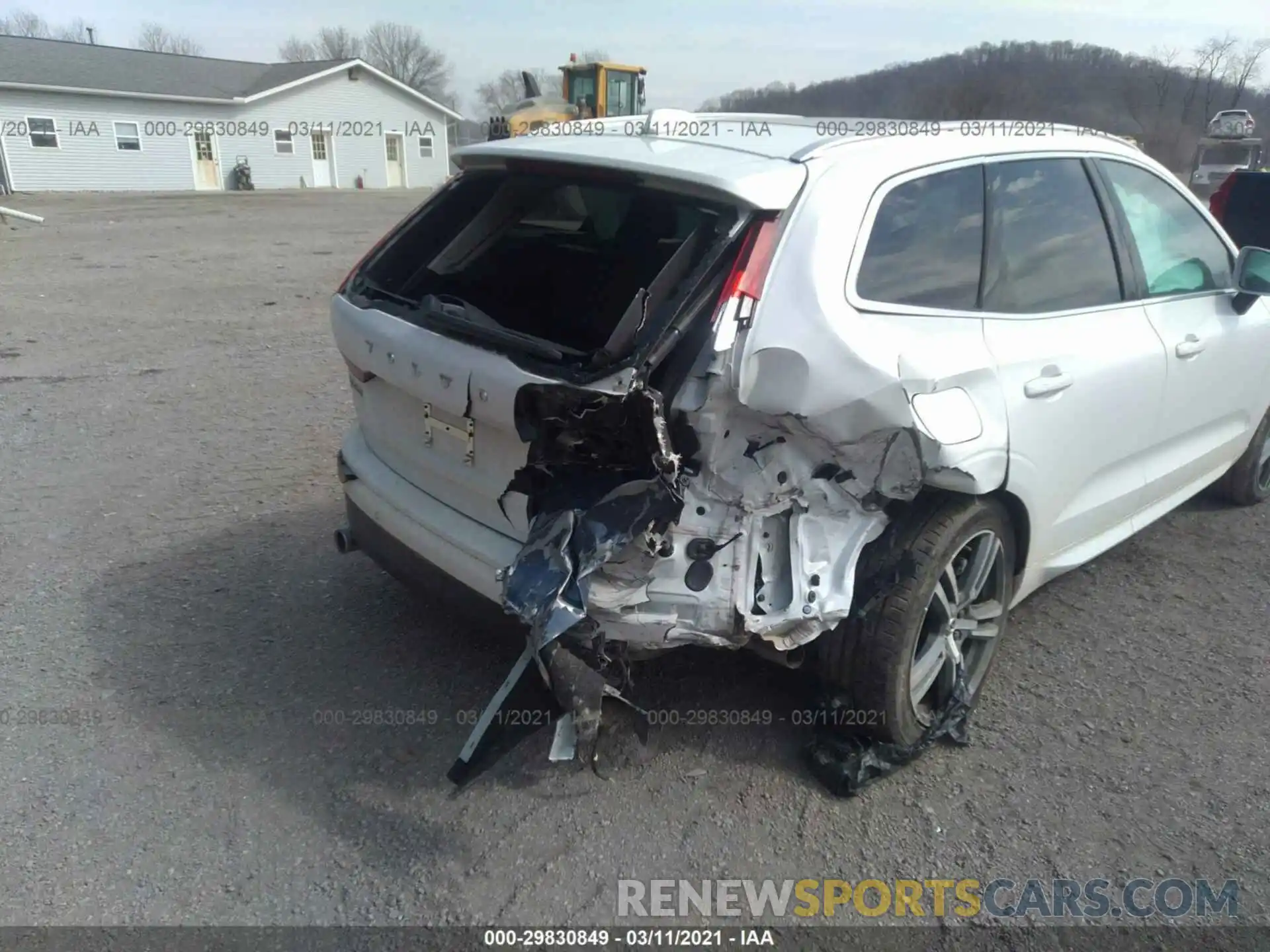 6 Photograph of a damaged car YV4A22RK1M1676355 VOLVO XC60 2021