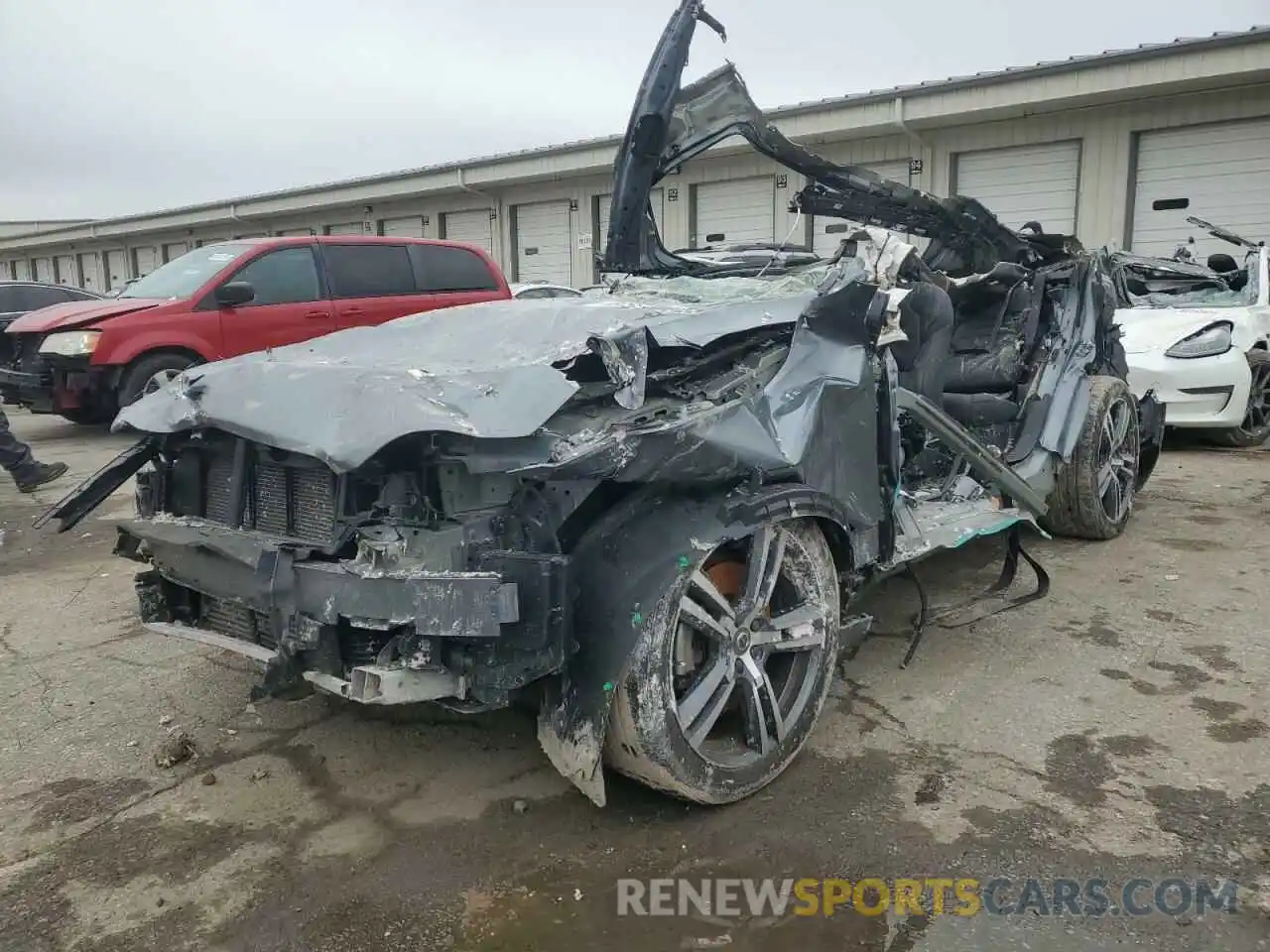 1 Photograph of a damaged car YV4A22RK1M1684715 VOLVO XC60 2021