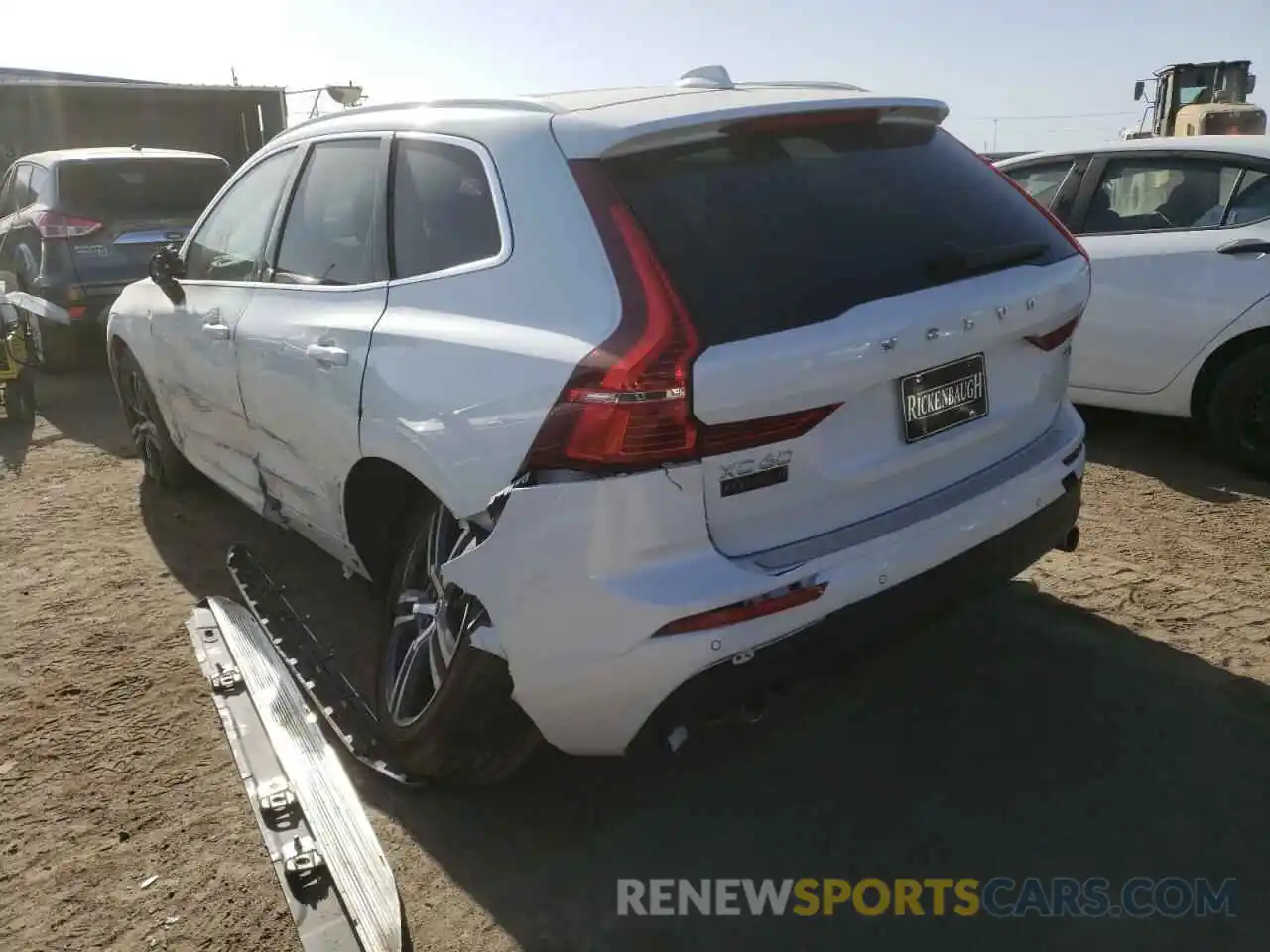 3 Photograph of a damaged car YV4A22RK2M1685436 VOLVO XC60 2021