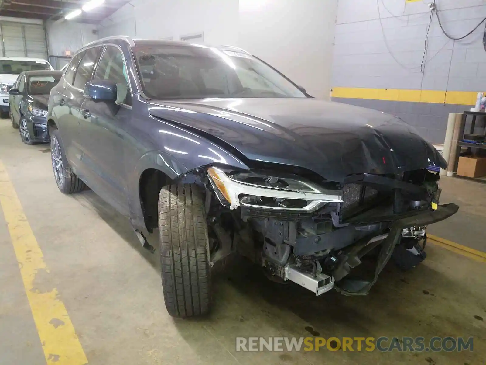 1 Photograph of a damaged car YV4A22RK3M1700770 VOLVO XC60 2021