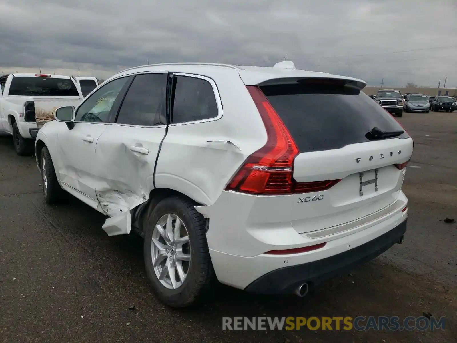 3 Photograph of a damaged car YV4A22RK7M1774273 VOLVO XC60 2021