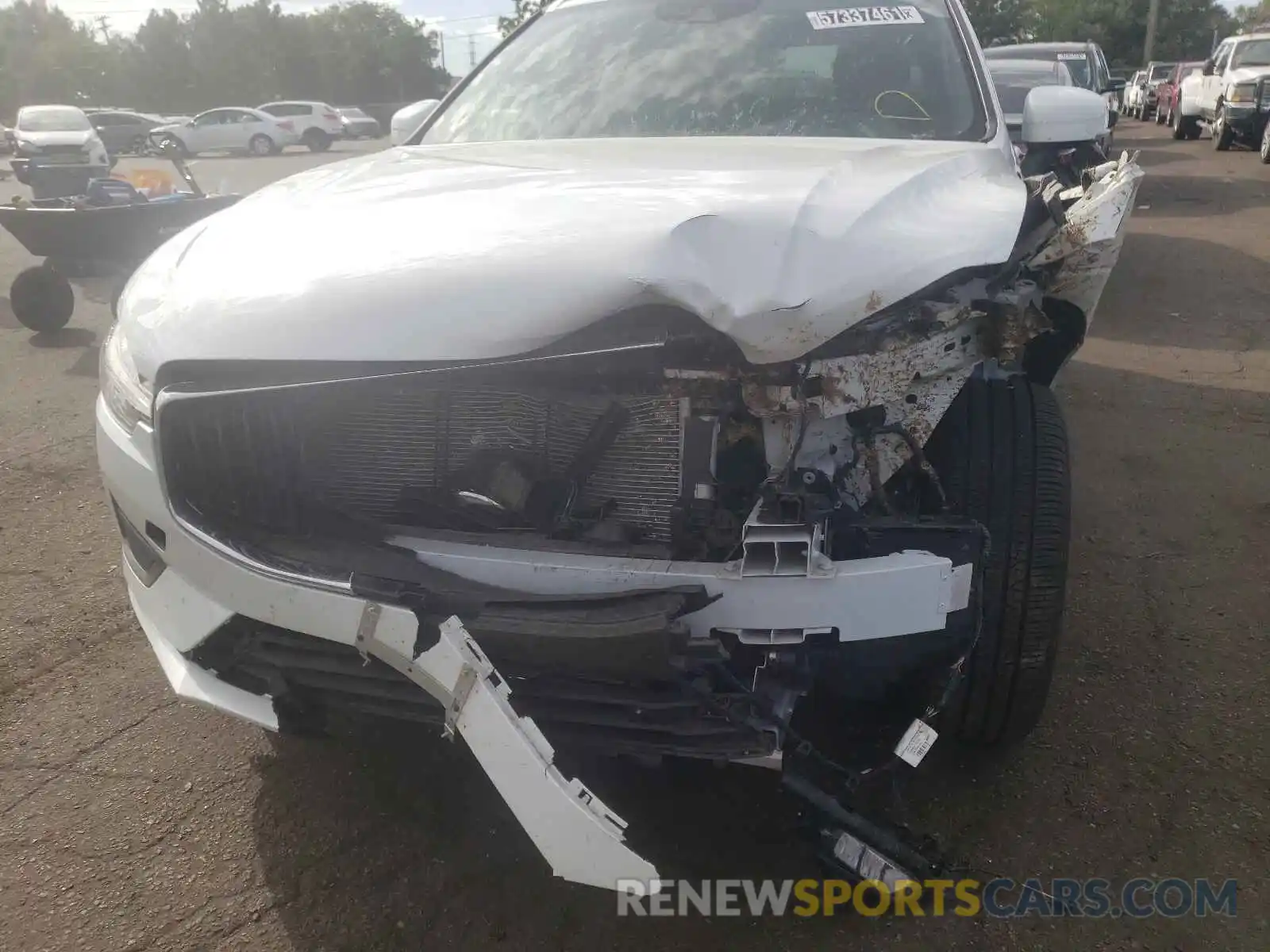 9 Photograph of a damaged car YV4A22RK8M1774282 VOLVO XC60 2021