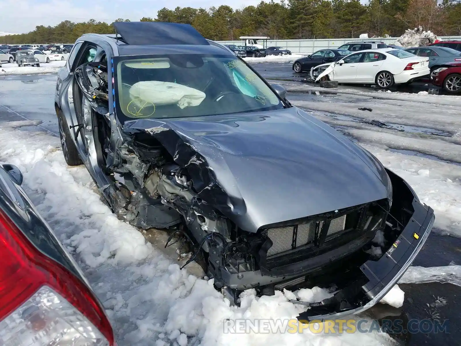 1 Photograph of a damaged car YV4A22RL4M1748786 VOLVO XC60 2021