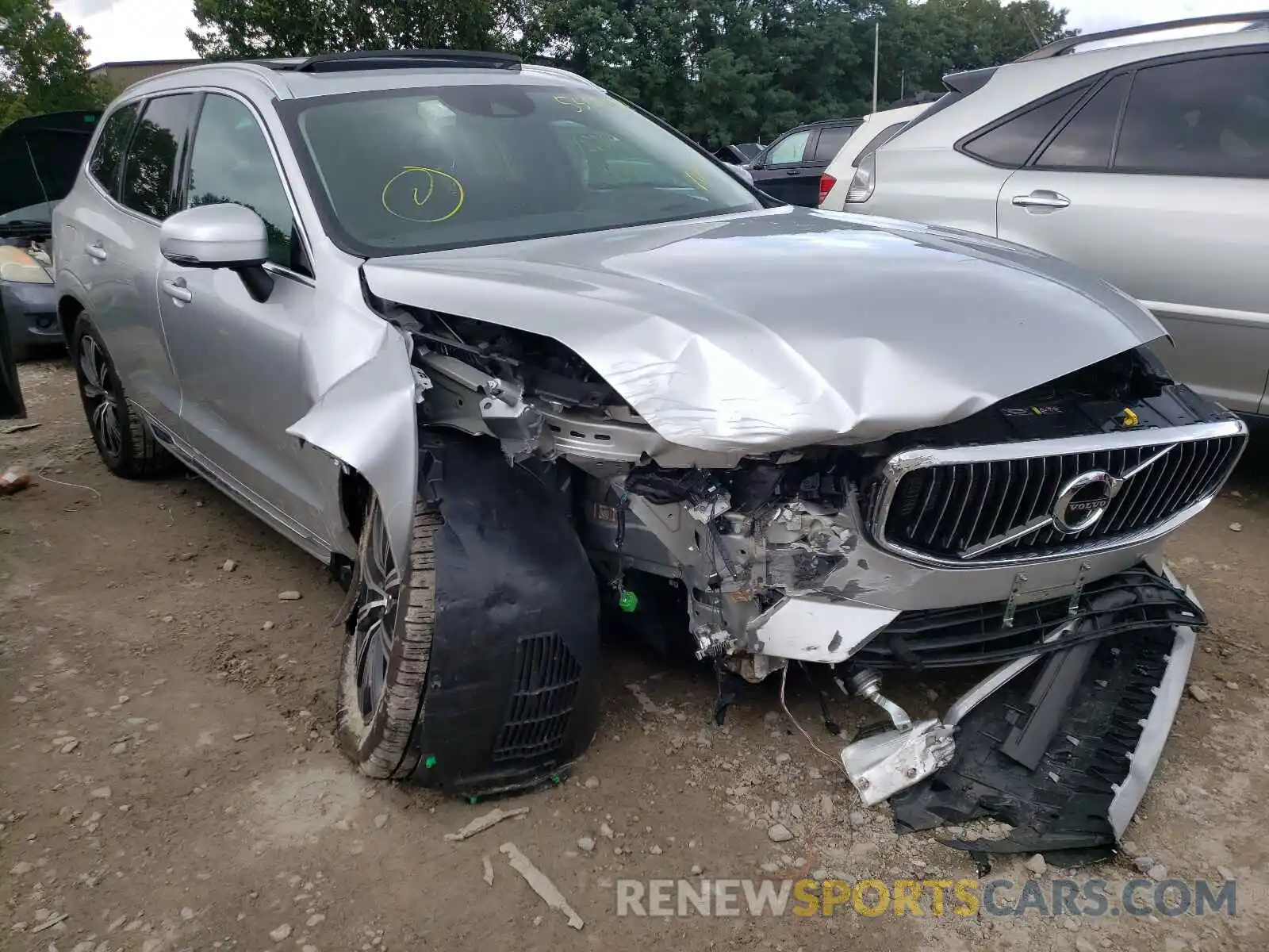 1 Photograph of a damaged car YV4A22RL8M1765588 VOLVO XC60 2021