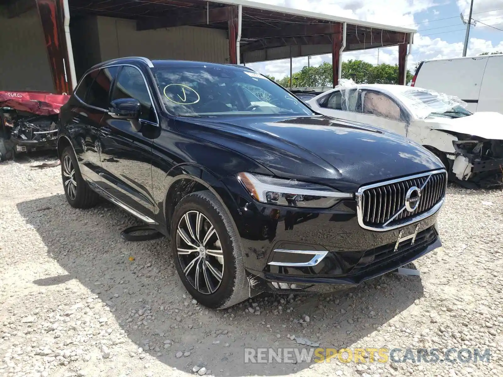 1 Photograph of a damaged car YV4A22RL8M1774131 VOLVO XC60 2021