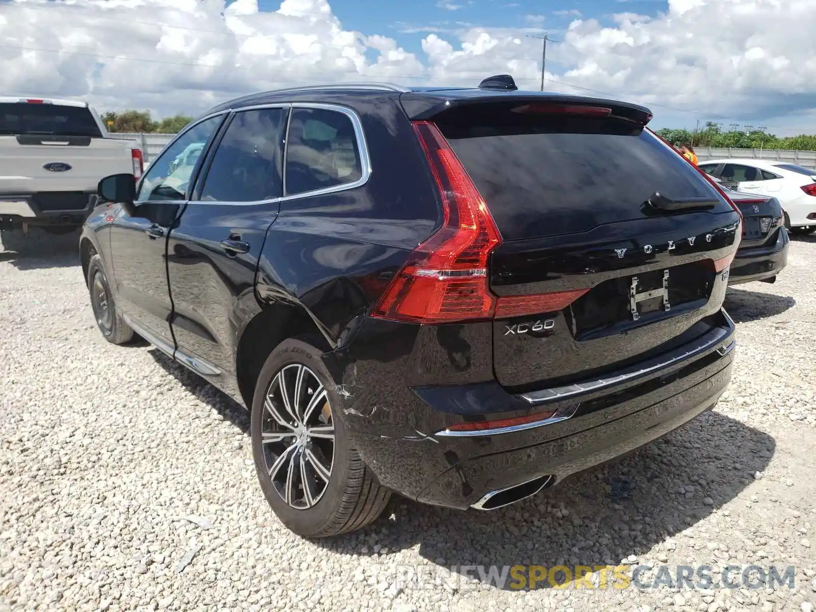 3 Photograph of a damaged car YV4A22RL8M1774131 VOLVO XC60 2021