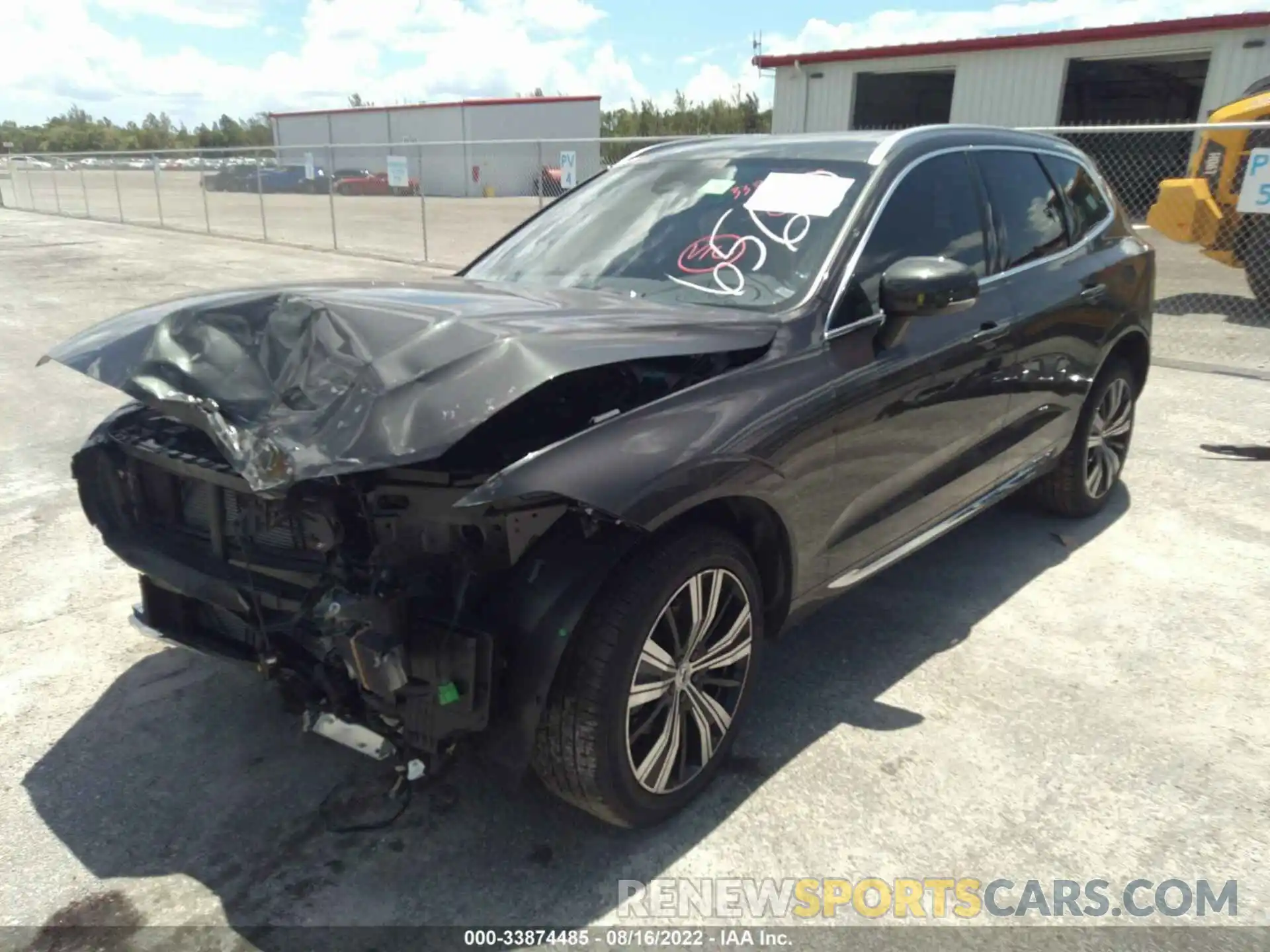 2 Photograph of a damaged car YV4L12DL0N1986560 VOLVO XC60 2022