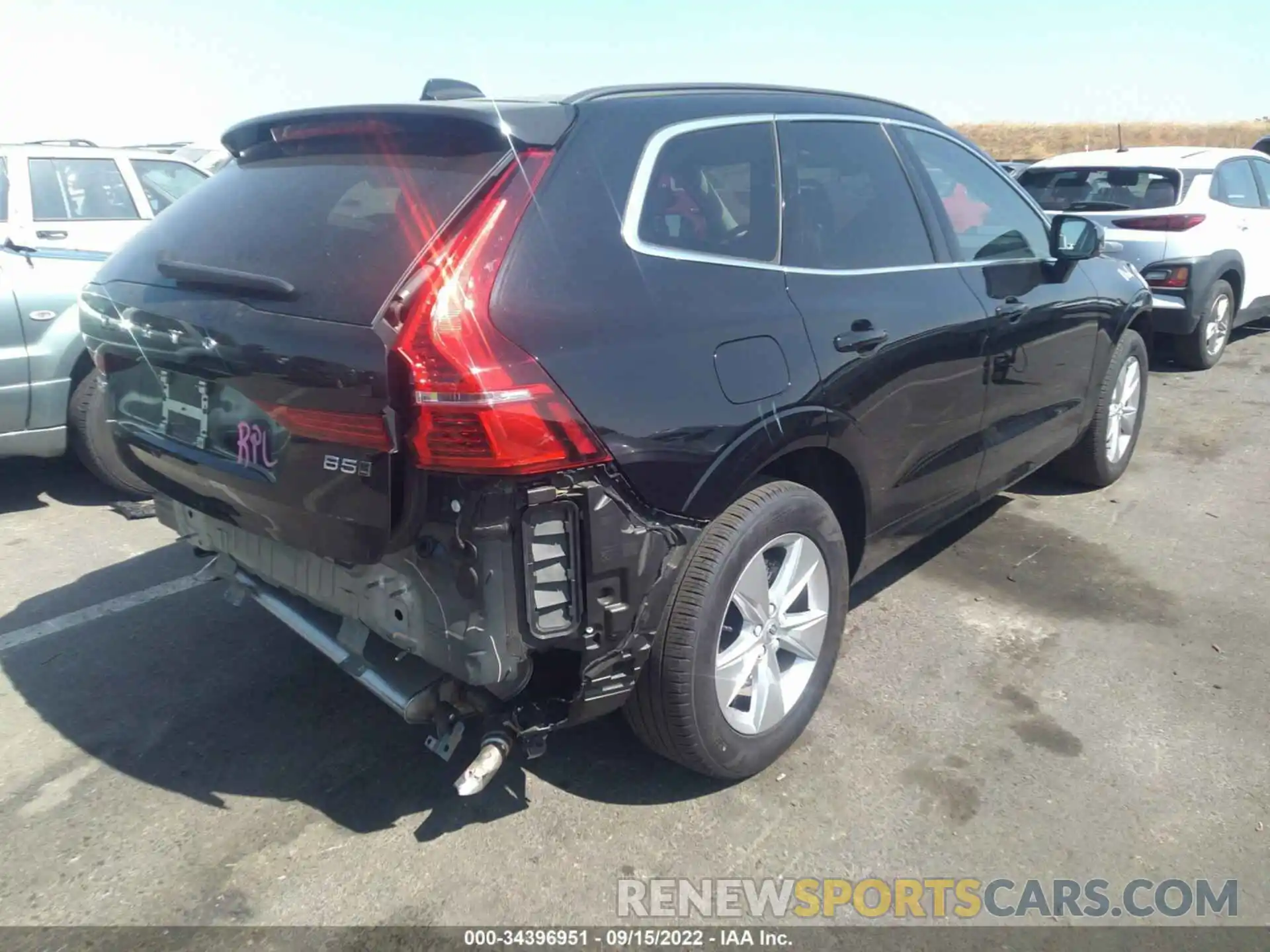 4 Photograph of a damaged car YV4L12RK2N1962910 VOLVO XC60 2022