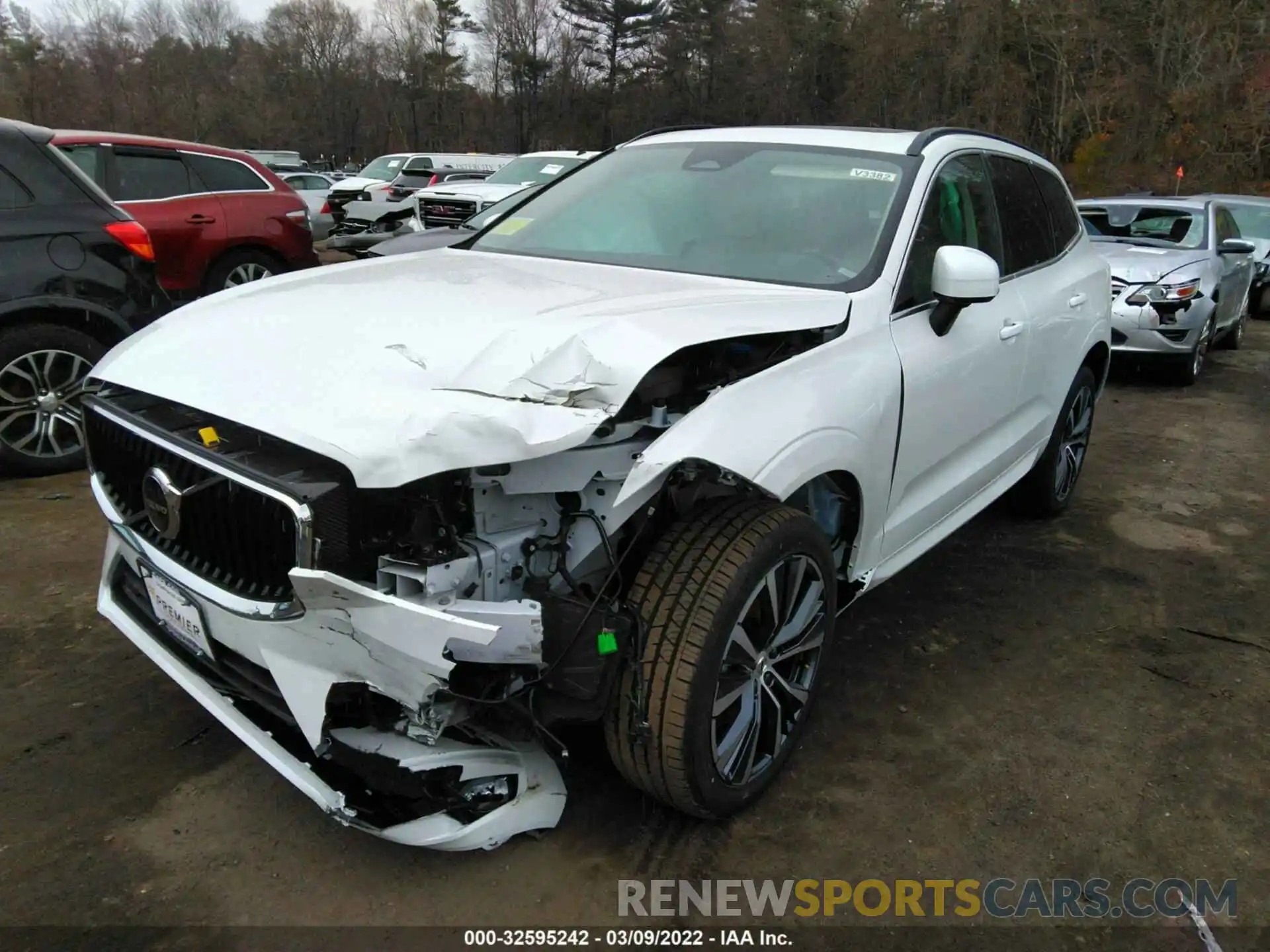 2 Photograph of a damaged car YV4L12RKXN1976506 VOLVO XC60 2022