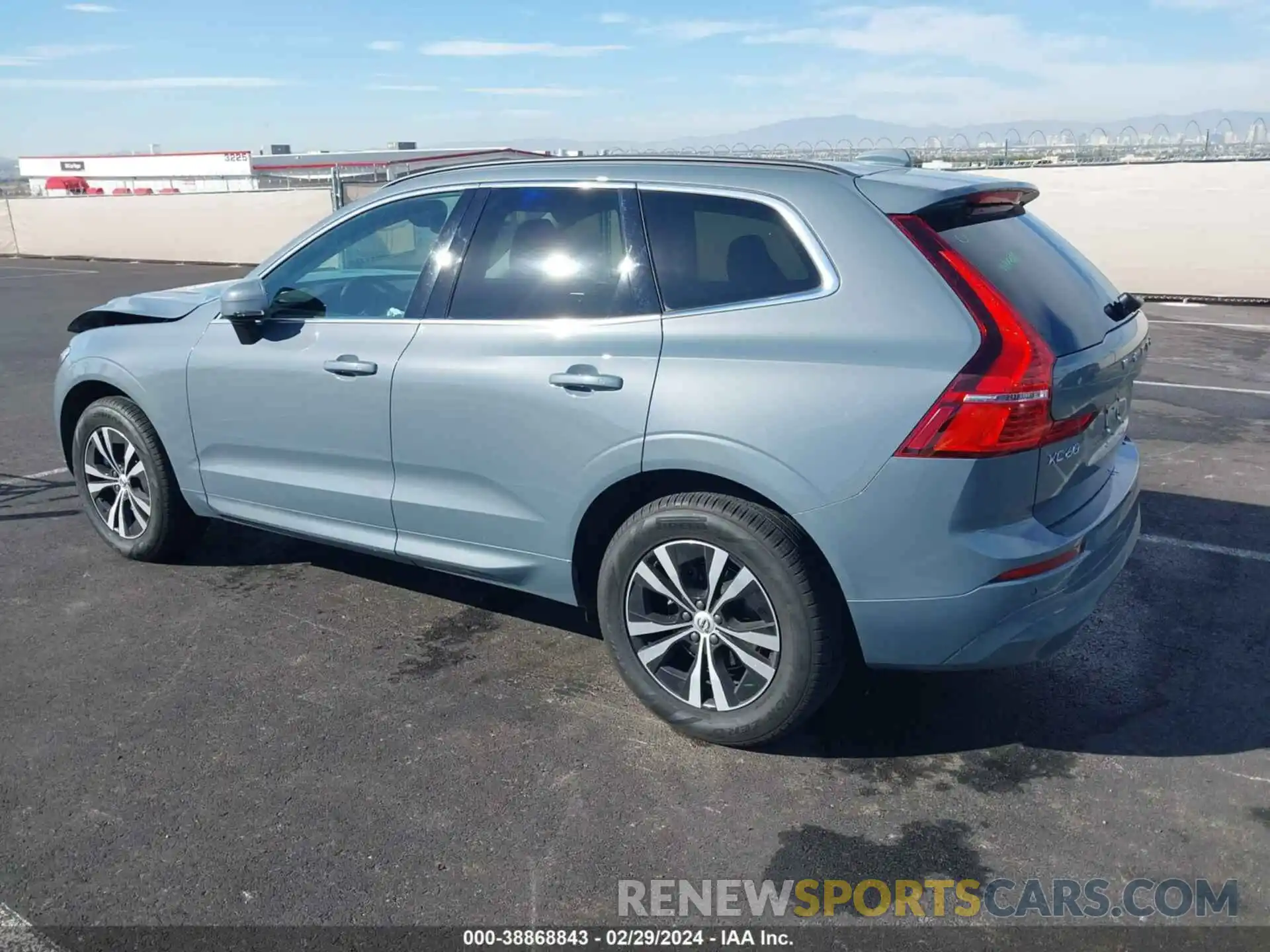 3 Photograph of a damaged car YV4L12RK8P1271772 VOLVO XC60 2023