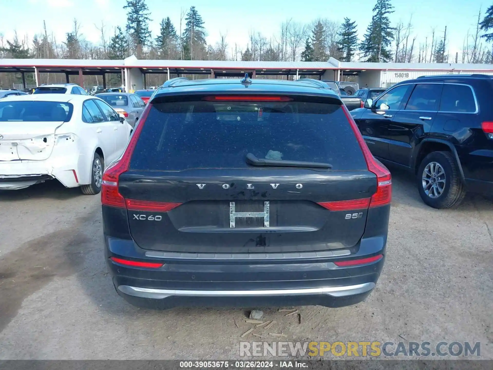 16 Photograph of a damaged car YV4L12RN5P1375338 VOLVO XC60 2023