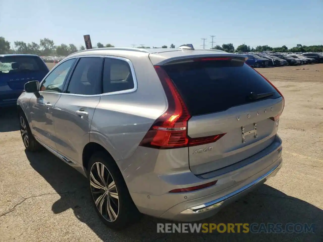 3 Photograph of a damaged car YV4L12RL1N1020601 VOLVO XC60 B5 IN 2022