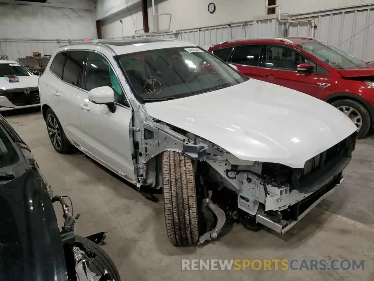 1 Photograph of a damaged car YV4L12RL3N1956459 VOLVO XC60 B5 IN 2022