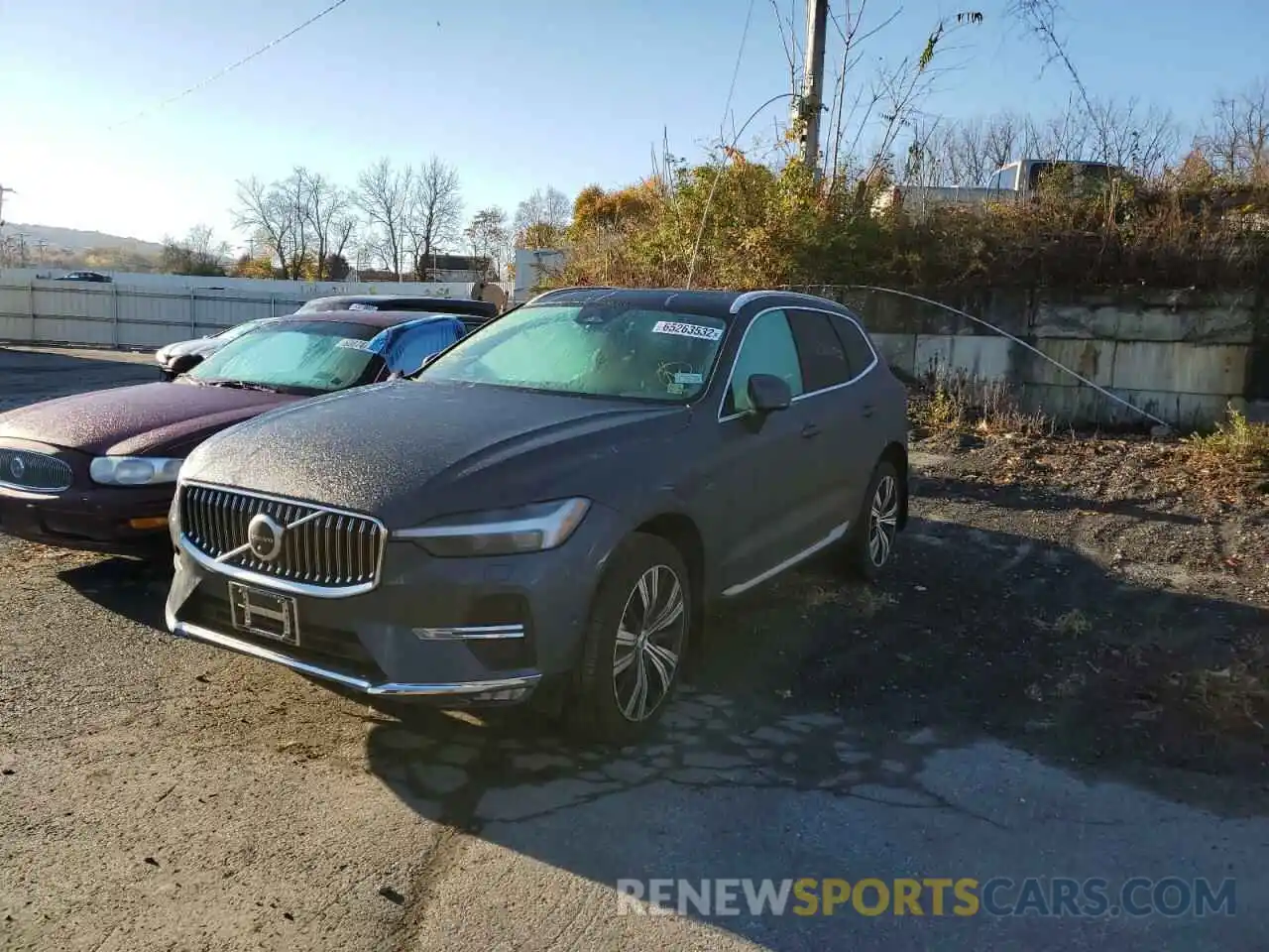 2 Photograph of a damaged car YV4L12RL7N1040223 VOLVO XC60 B5 IN 2022