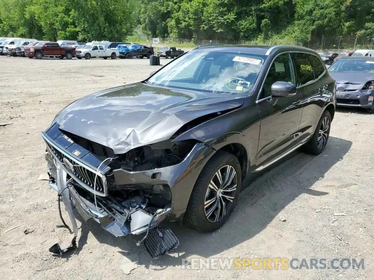 2 Photograph of a damaged car YV4L12RL8N1905748 VOLVO XC60 B5 IN 2022