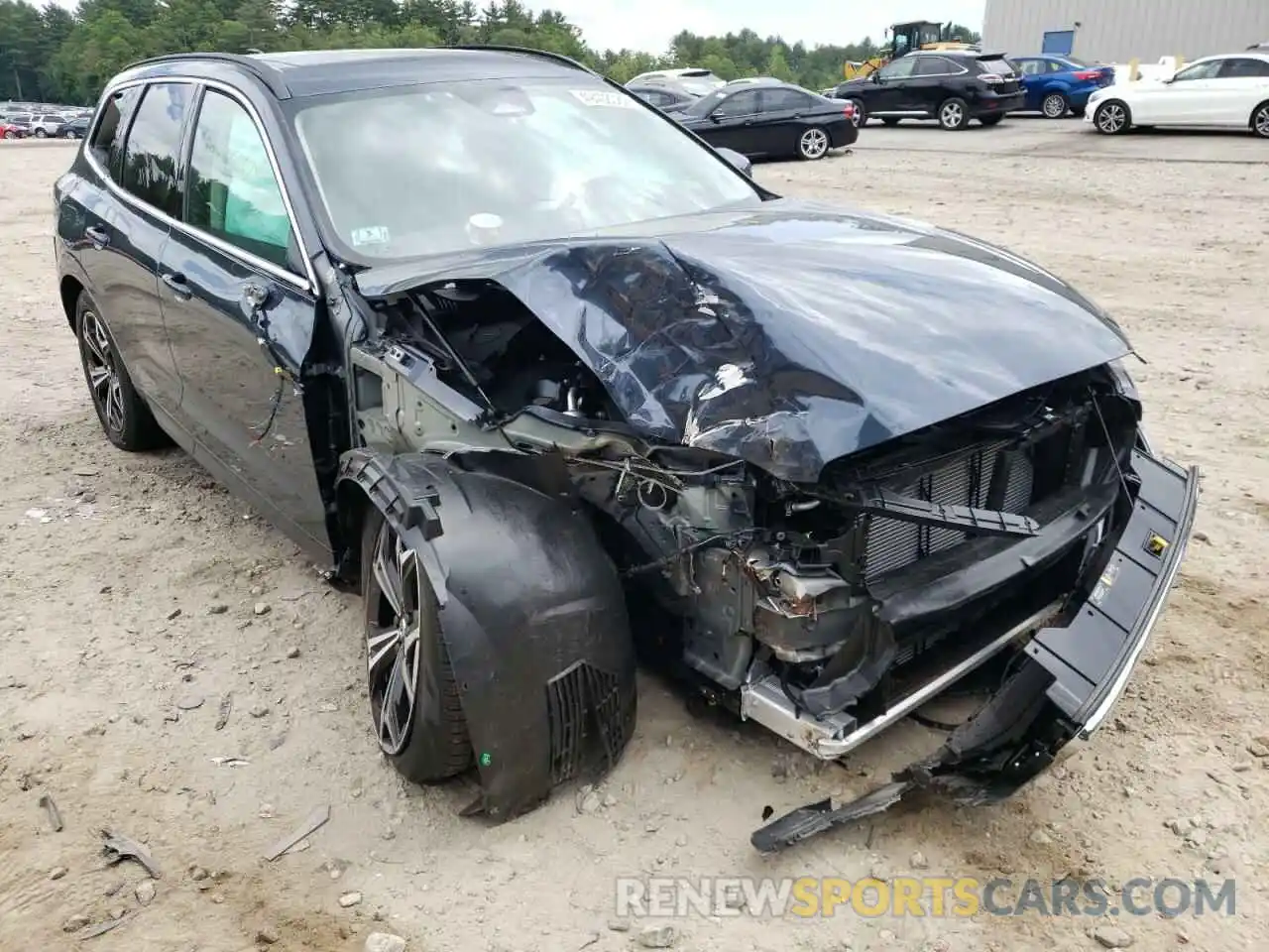 1 Photograph of a damaged car YV4L12RK1N1070468 VOLVO XC60 B5 MO 2022