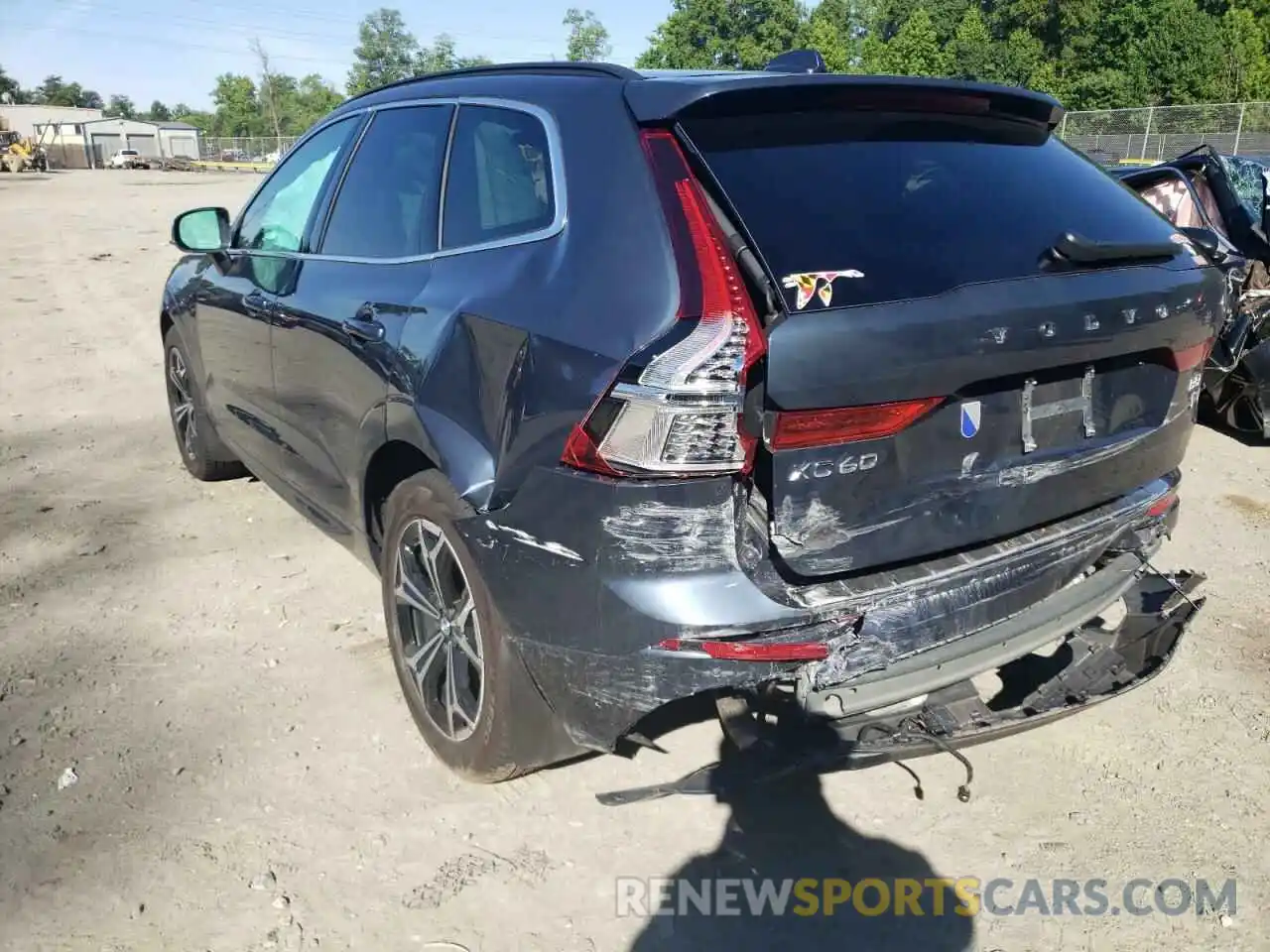 3 Photograph of a damaged car YV4L12RK6N1952591 VOLVO XC60 B5 MO 2022