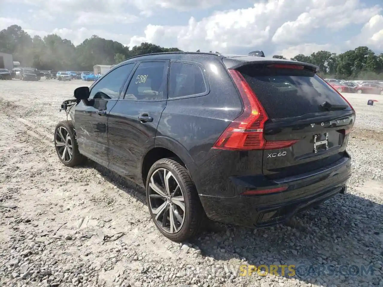 3 Photograph of a damaged car YV4062RM1N1964413 VOLVO XC60 B6 R- 2022