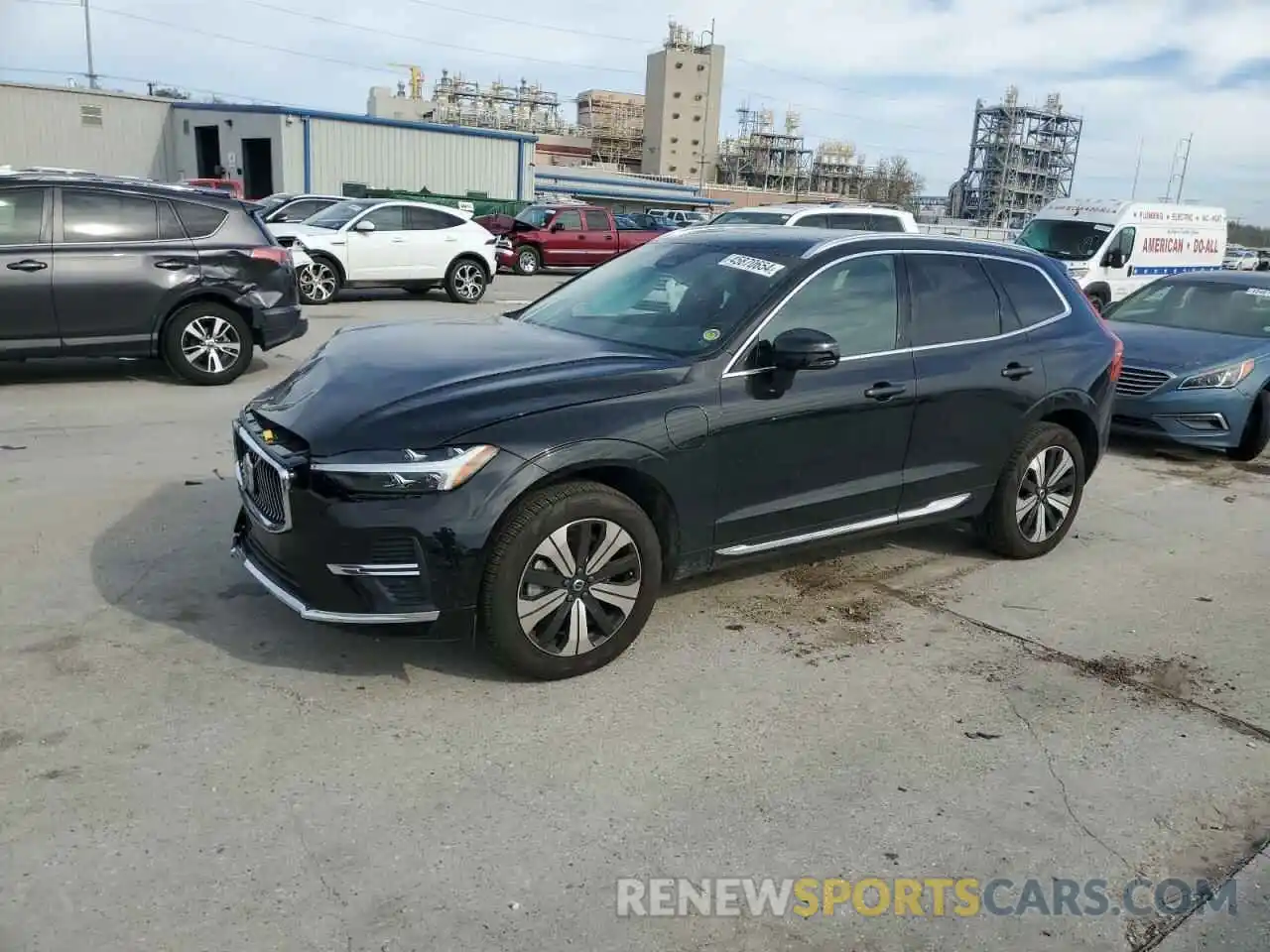 1 Photograph of a damaged car YV4H60DV7P1264387 VOLVO XC60 CORE 2023