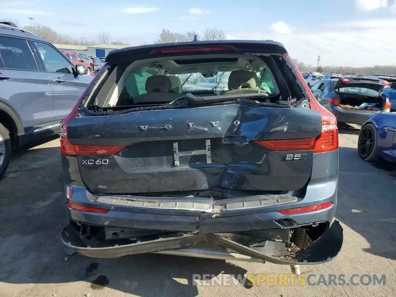 6 Photograph of a damaged car YV4L12RV2P1216910 VOLVO XC60 CORE 2023