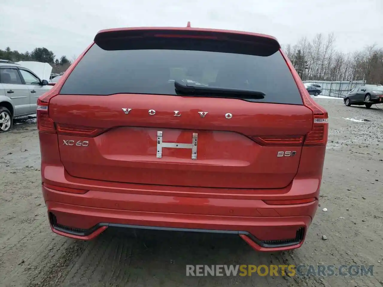 6 Photograph of a damaged car YV4L12RK9R1801220 VOLVO XC60 CORE 2024