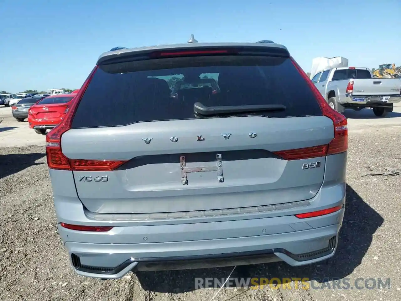 6 Фотография поврежденного автомобиля YV4L12RL6R1762577 VOLVO XC60 PLUS 2024