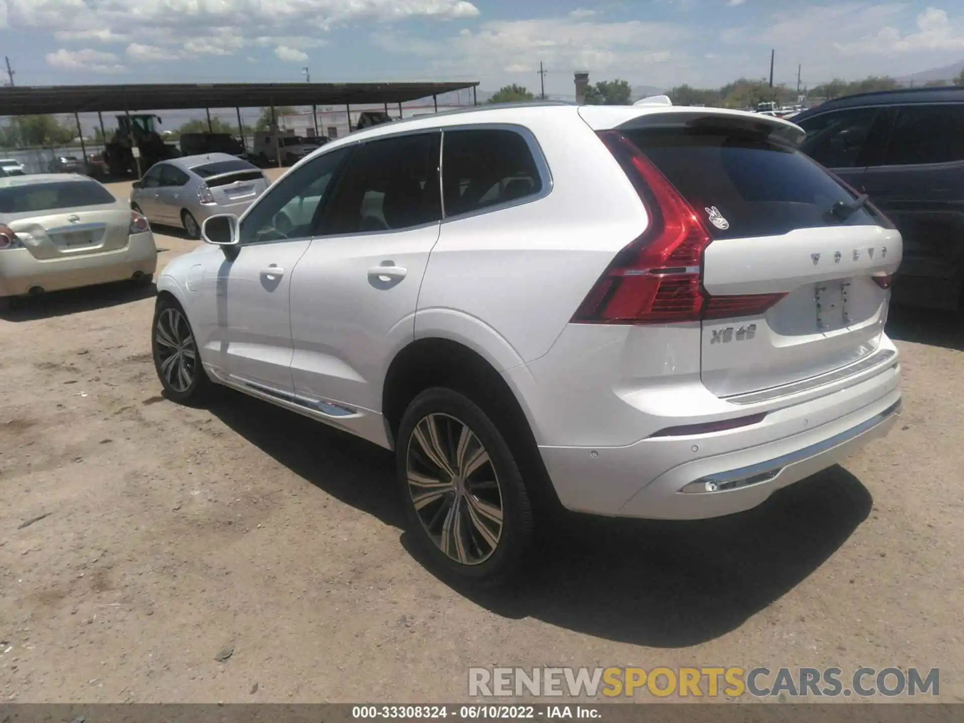 3 Photograph of a damaged car YV4BR0DL8N1977341 VOLVO XC60 RECHARGE 2022