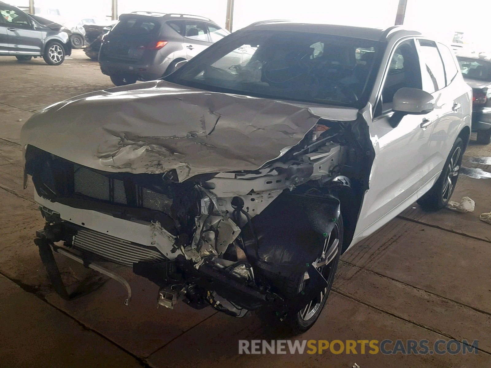 2 Photograph of a damaged car LYV102RK3KB186868 VOLVO XC60 T5 2019