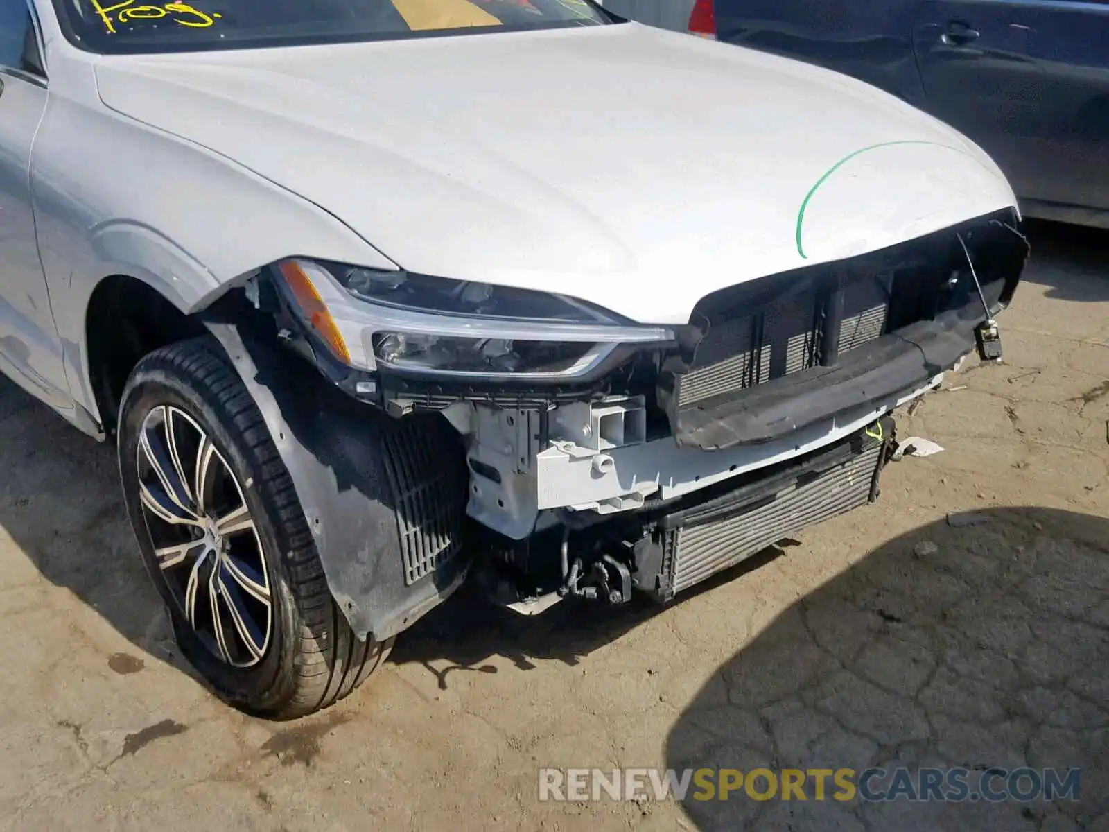 9 Photograph of a damaged car LYV102RL1KB227779 VOLVO XC60 T5 2019