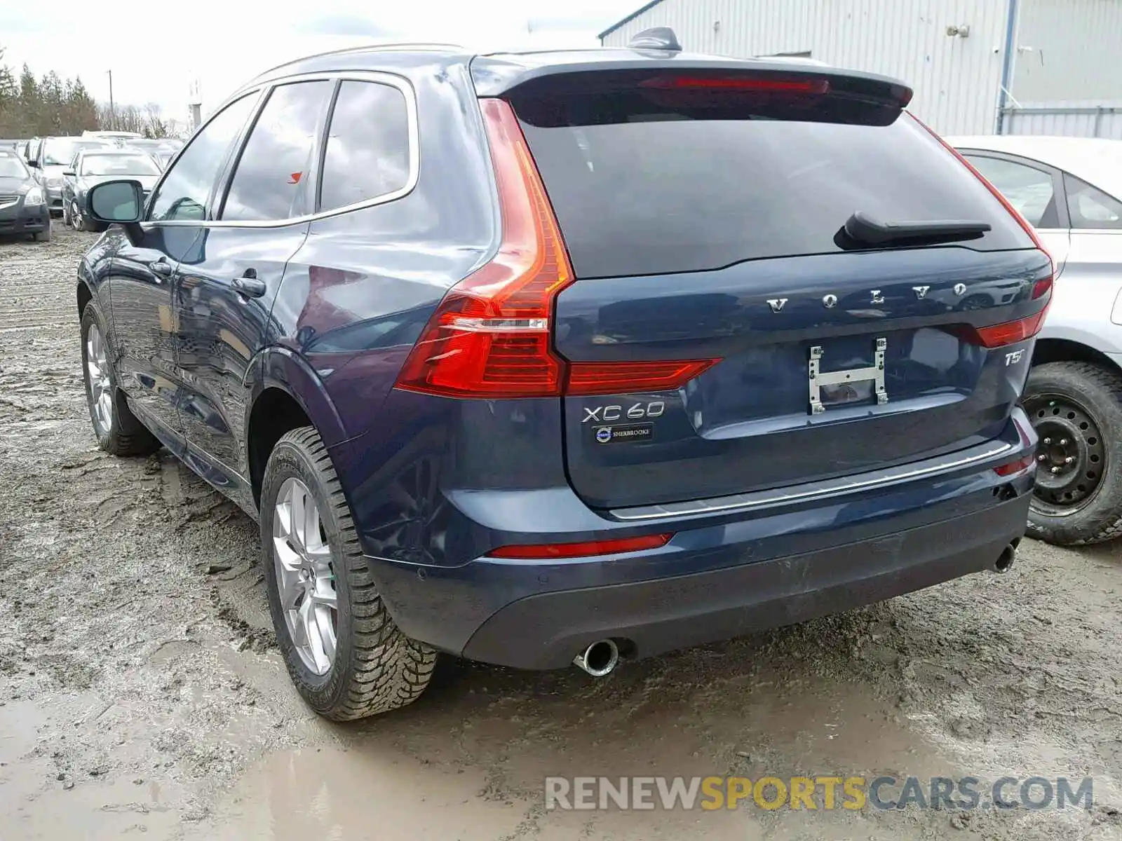 3 Photograph of a damaged car YV4102RK7K1186375 VOLVO XC60 T5 2019