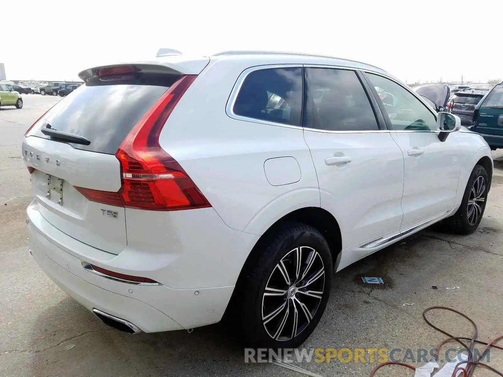 4 Фотография поврежденного автомобиля LYV102DL3KB317507 VOLVO XC60 T5 IN 2019