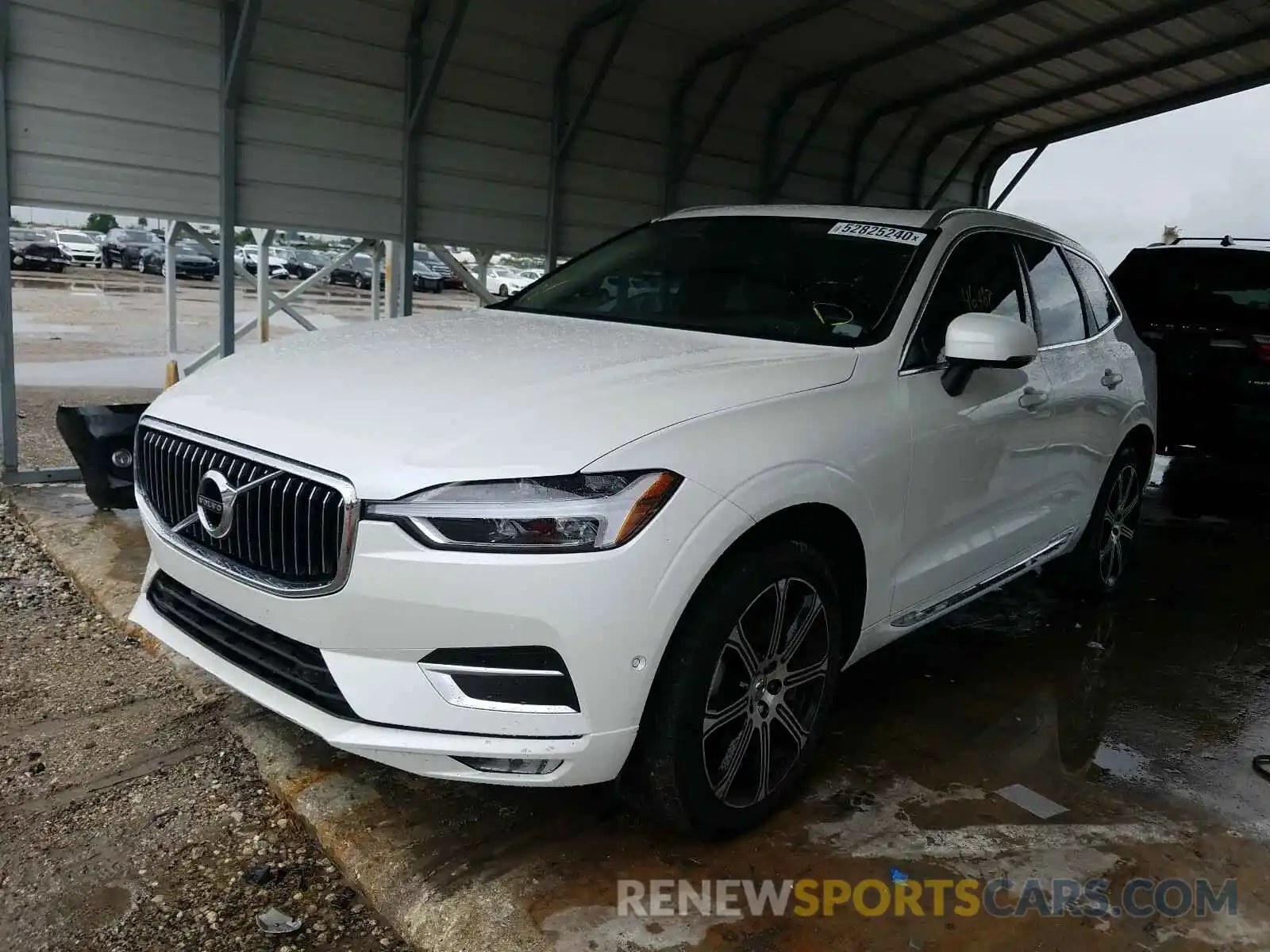 2 Фотография поврежденного автомобиля LYV102DL4KB242770 VOLVO XC60 T5 IN 2019