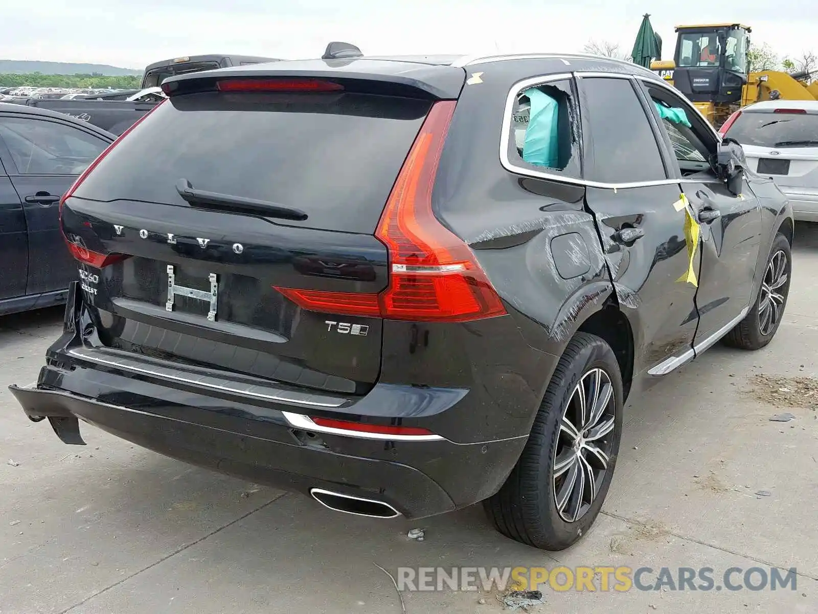 4 Фотография поврежденного автомобиля LYV102RL0KB320681 VOLVO XC60 T5 IN 2019