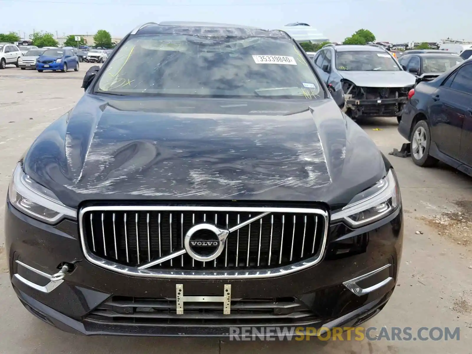 9 Photograph of a damaged car LYV102RL0KB320681 VOLVO XC60 T5 IN 2019