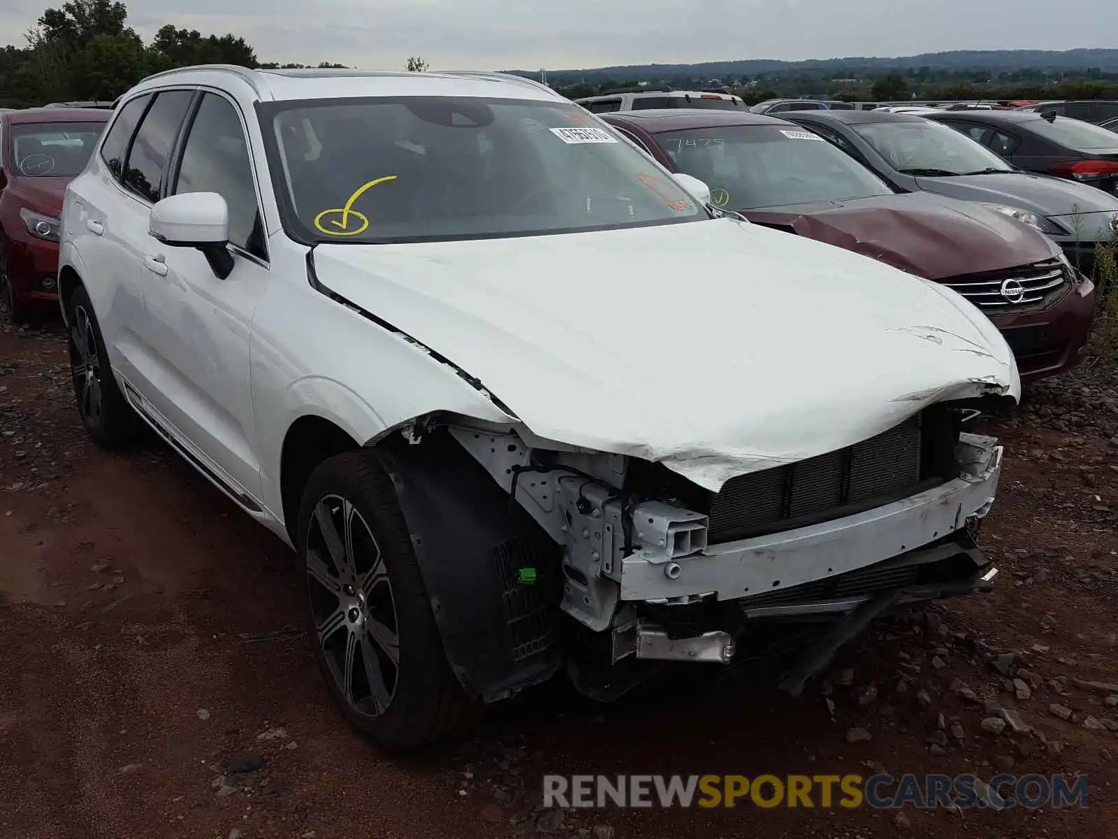 1 Photograph of a damaged car LYV102RL2KB187275 VOLVO XC60 T5 IN 2019