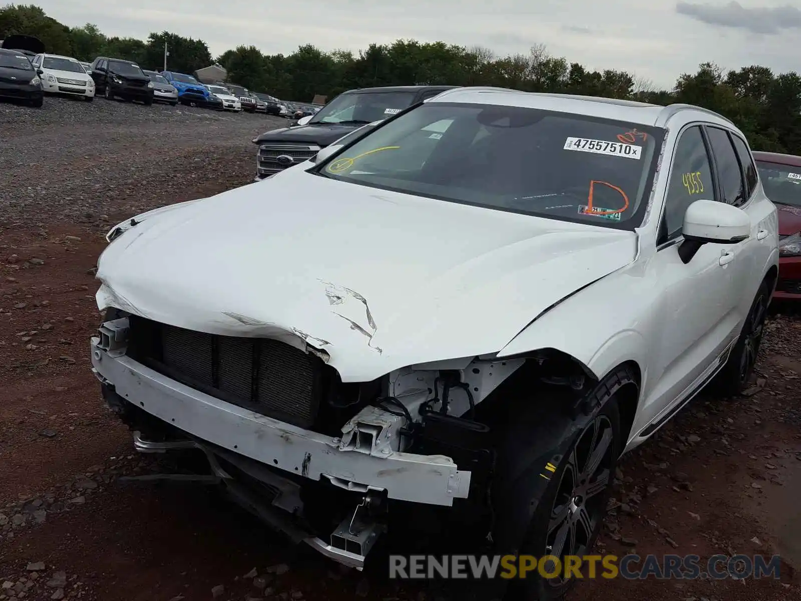2 Photograph of a damaged car LYV102RL2KB187275 VOLVO XC60 T5 IN 2019