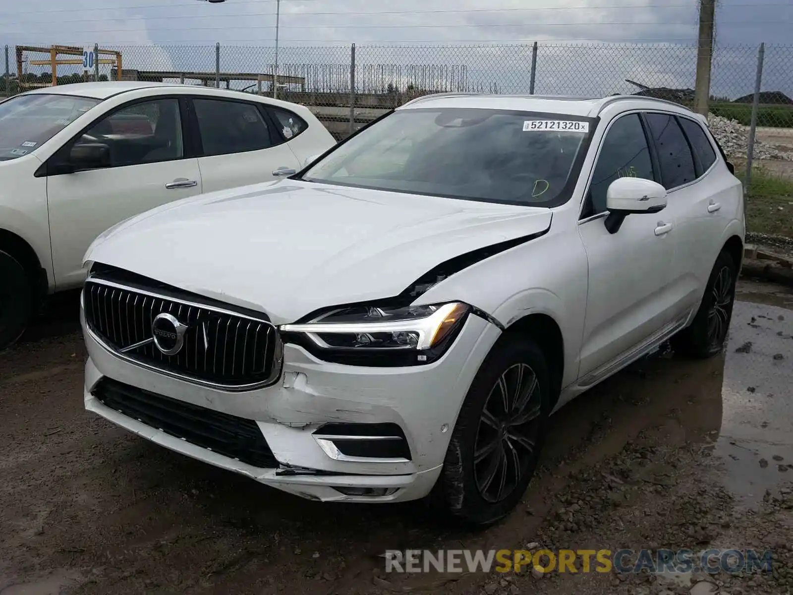 2 Фотография поврежденного автомобиля LYV102RL7KB284150 VOLVO XC60 T5 IN 2019