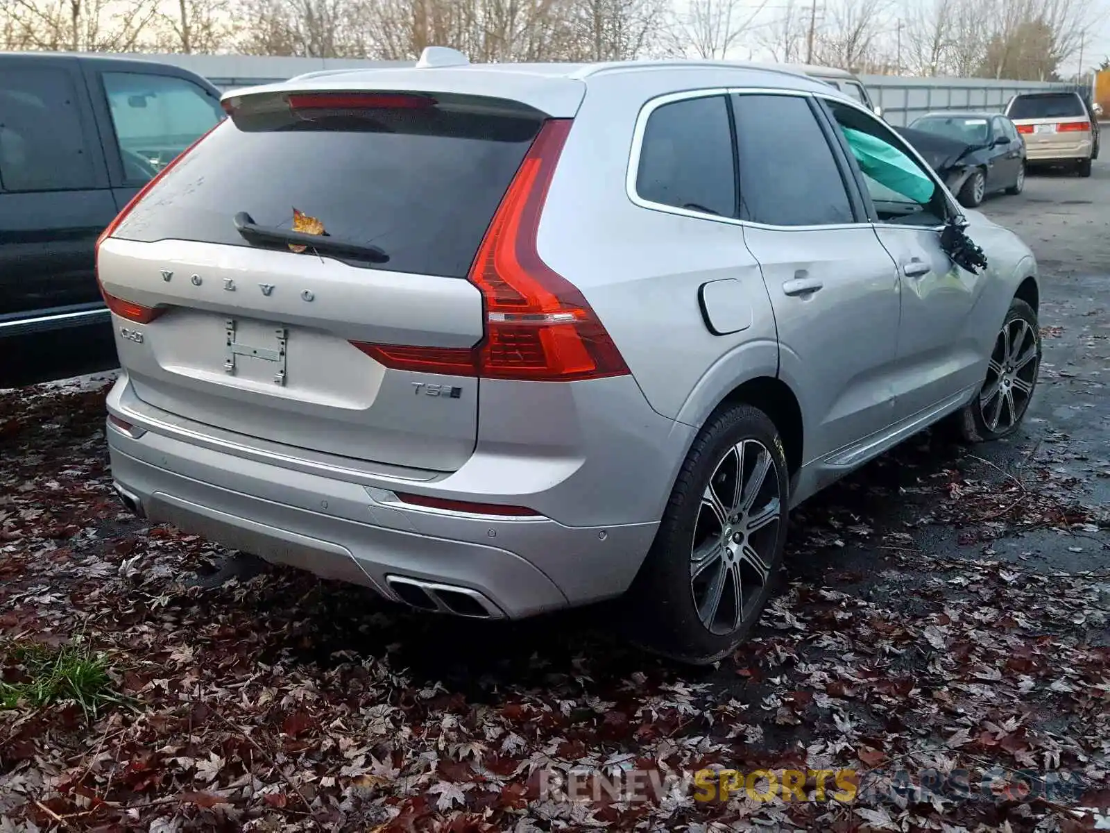 4 Фотография поврежденного автомобиля LYV102RL7KB297495 VOLVO XC60 T5 IN 2019