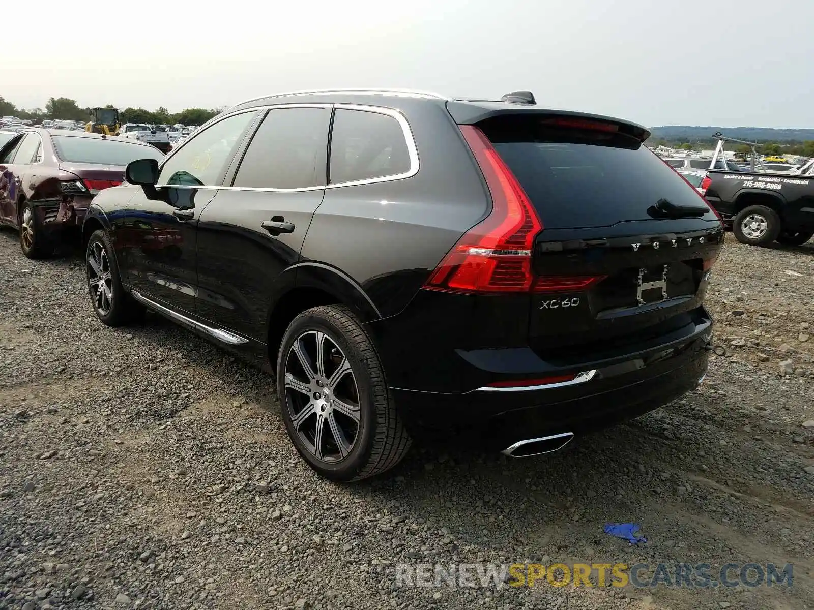 3 Photograph of a damaged car YV4102RL5L1560542 VOLVO XC60 T5 IN 2020