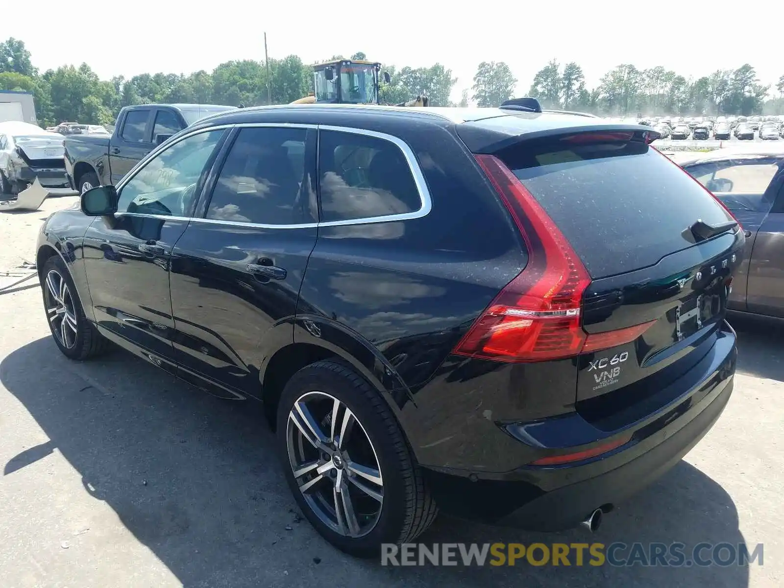 3 Photograph of a damaged car LYV102DK0KB188312 VOLVO XC60 T5 MO 2019