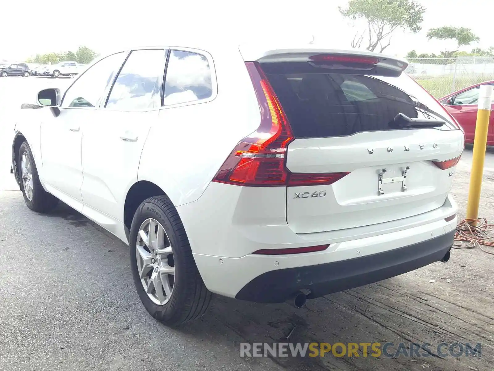 3 Photograph of a damaged car LYV102DK7KB224707 VOLVO XC60 T5 MO 2019