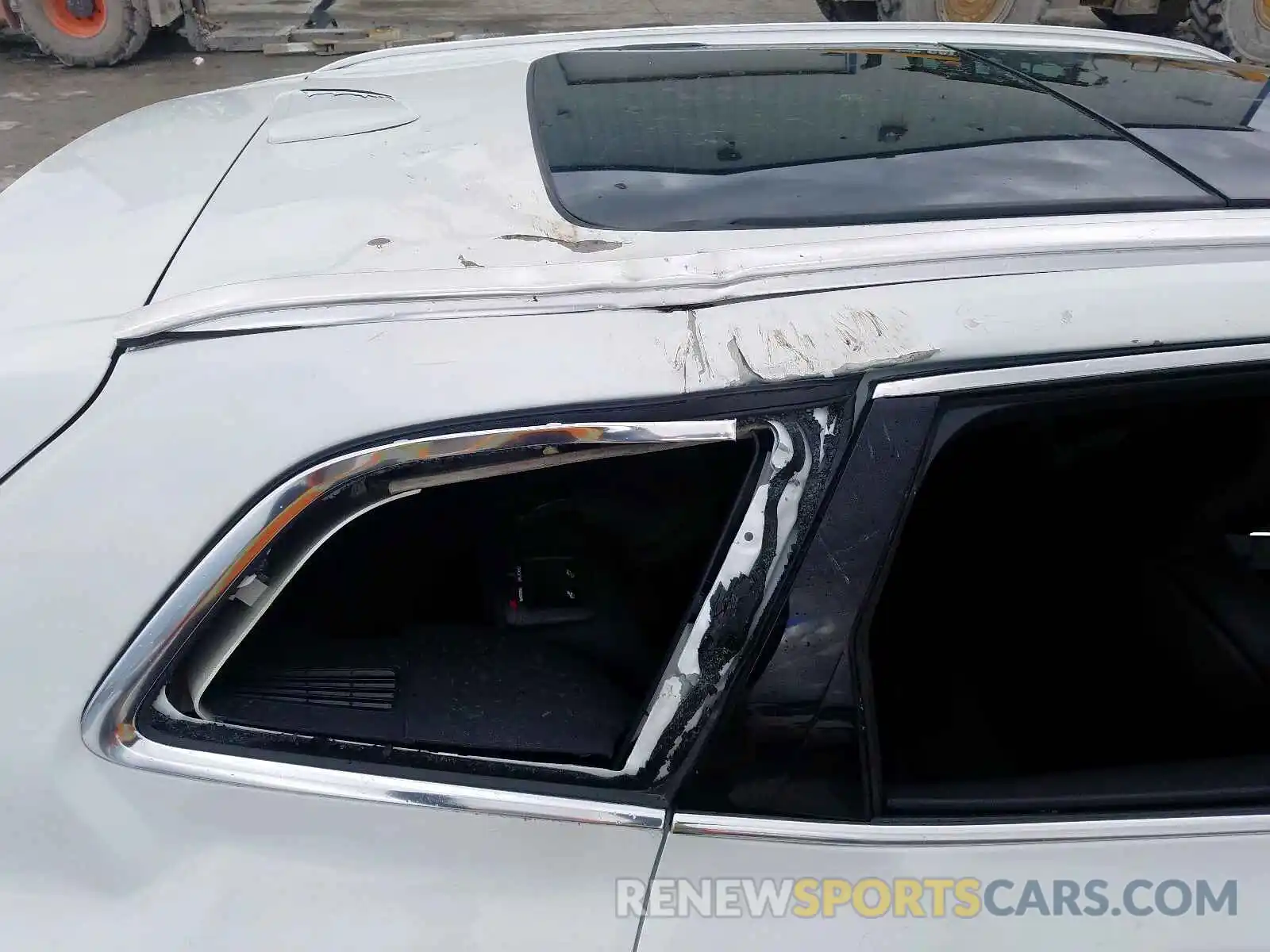 9 Photograph of a damaged car YV4102RK5K1195527 VOLVO XC60 T5 MO 2019