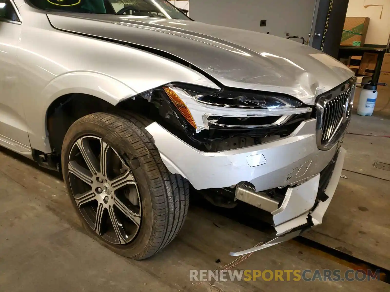 9 Photograph of a damaged car YV4A22RL7K1291629 VOLVO XC60 T6 IN 2019