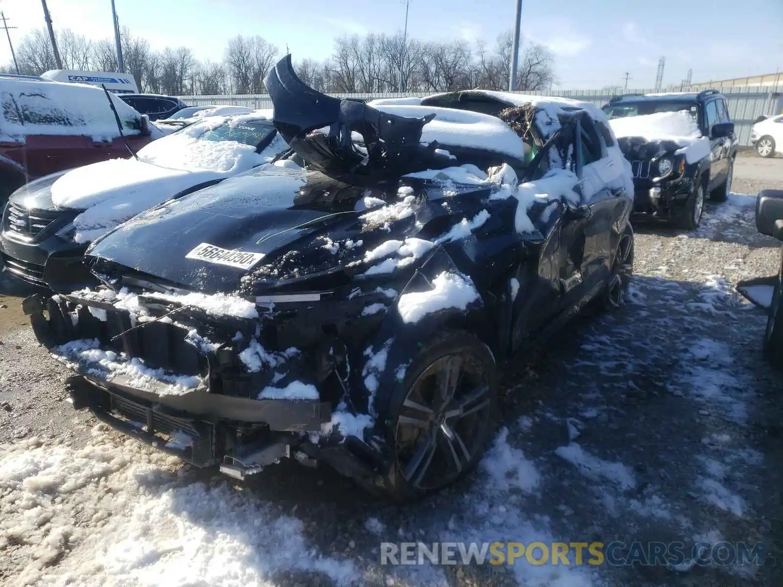 2 Photograph of a damaged car LYVA22RK7KB229764 VOLVO XC60 T6 MO 2019