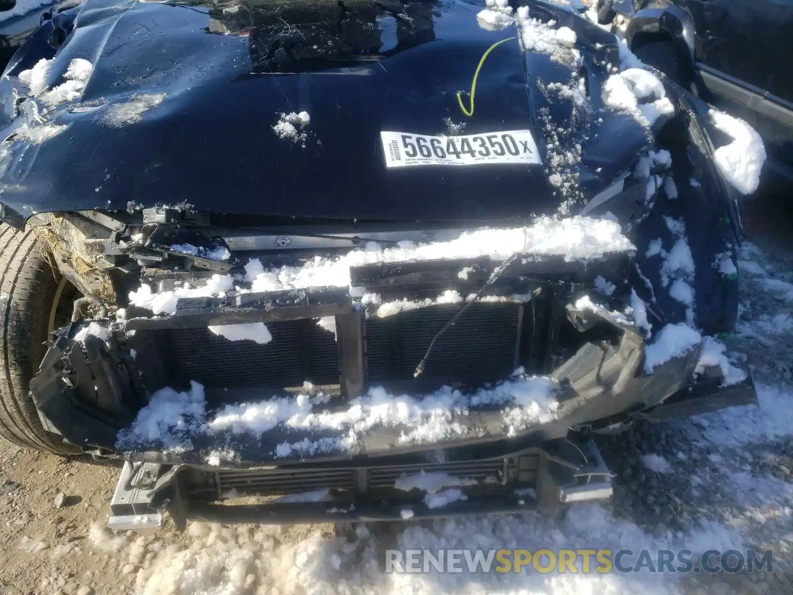 7 Фотография поврежденного автомобиля LYVA22RK7KB229764 VOLVO XC60 T6 MO 2019